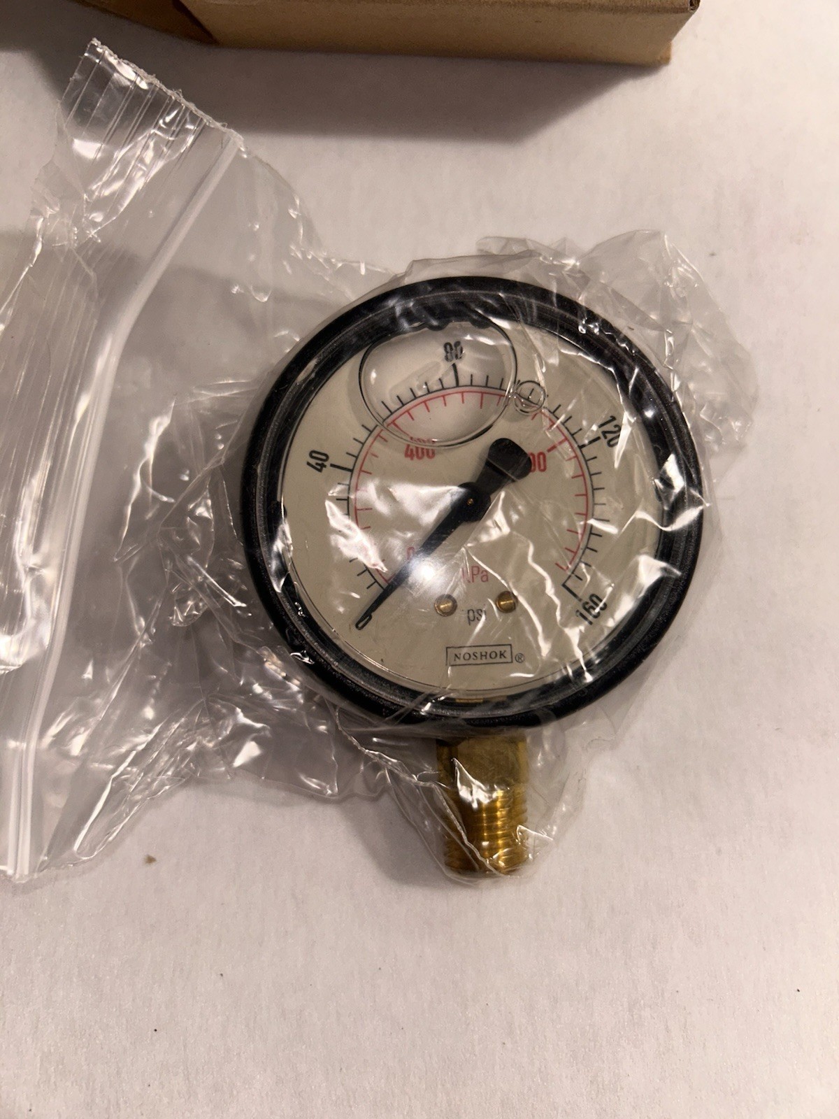 Noshok 25-900-160-PSI/KPA 1/4″ NPT Liquid Pressure Gauges (Lot Of 3)