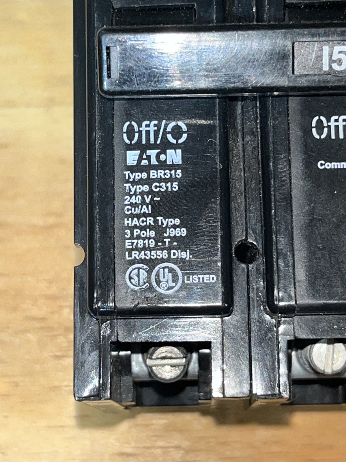 Eaton BR315 3 Pole Circuit Breaker – Black 120/240Volt 15 Amp C315 (1 Piece)