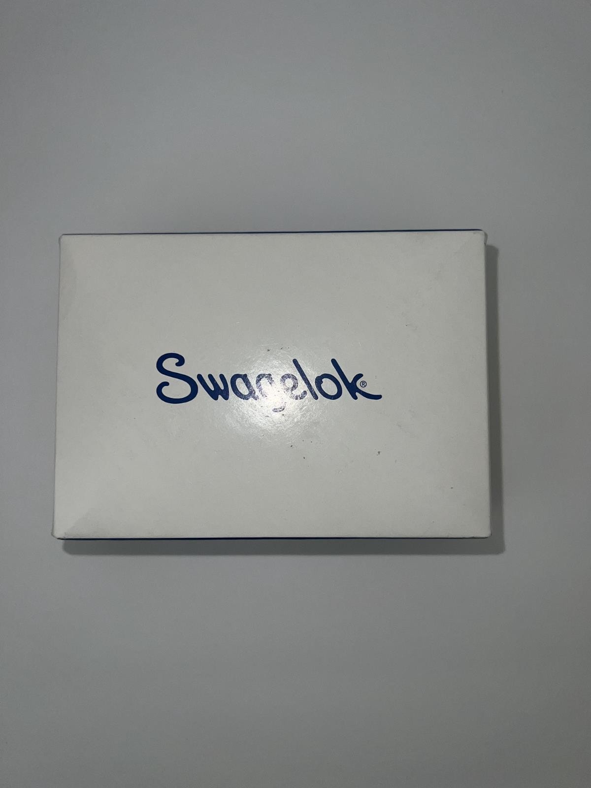 Swagelok 6LVV-DPRFR4-P VIM-VAR Manual Diaphragm Sealed Valve – Blue/Silver