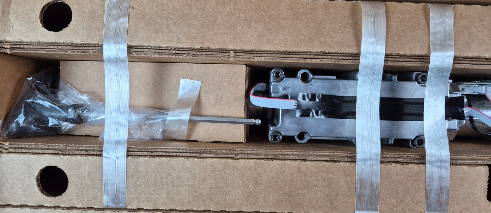 Norton Assa Abloy 6331 689 Low Energy Door Operator, Push Side, Aluminum Finish