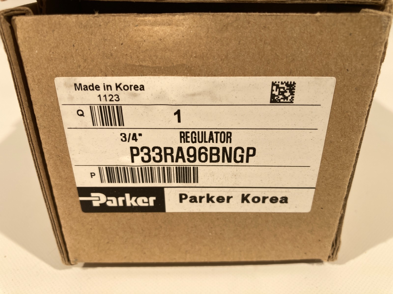 Parker P33RA96BNGP Pneumatic Regulator NPT 3/4″ 125 psig, 8 bar, 0.8 MPa