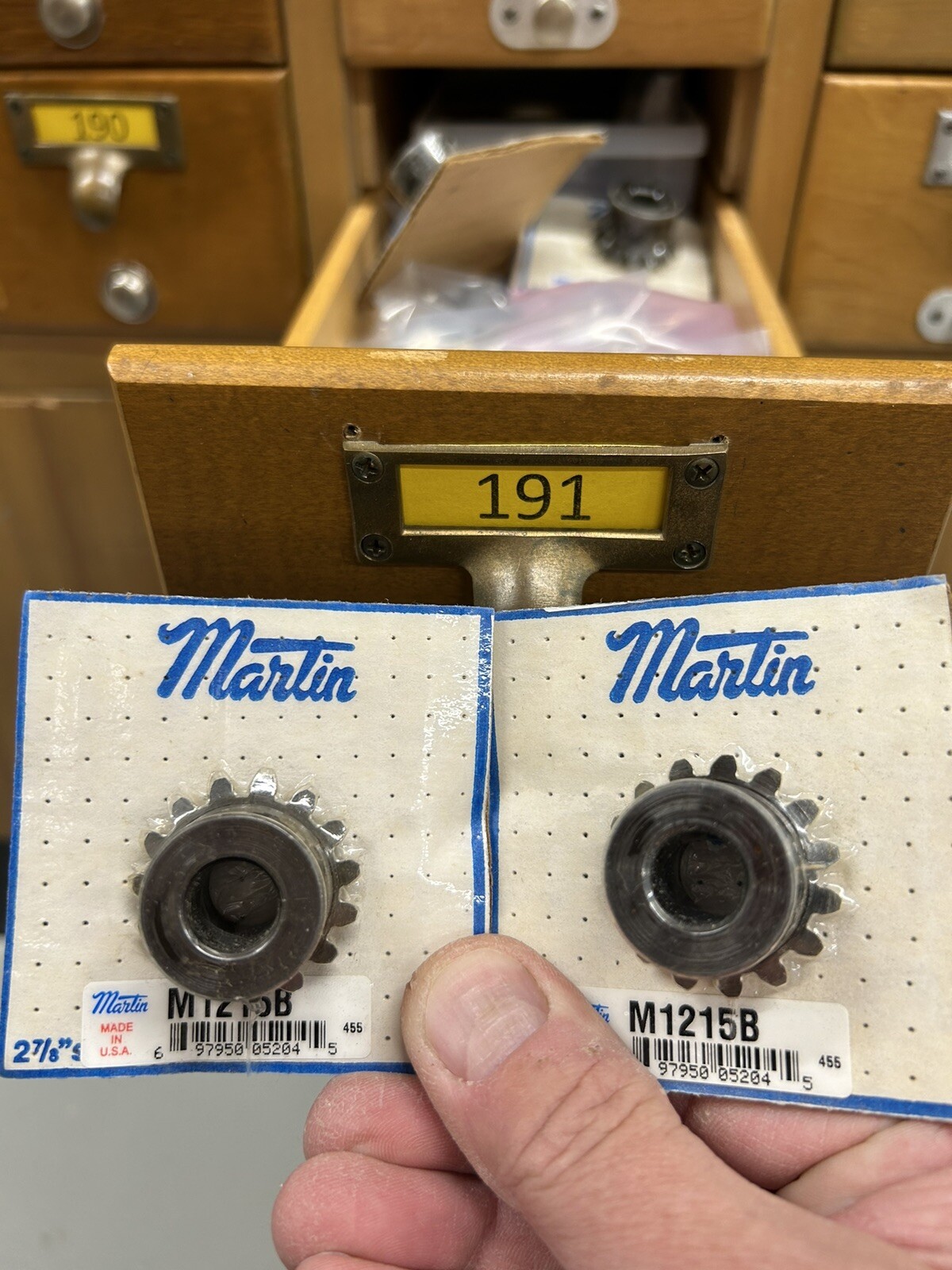 MARTIN 90 DEGREE MITER GEAR PAIR 1/2″ BORE 12 PITCH 15 TEETH NEW IN PACKAGES