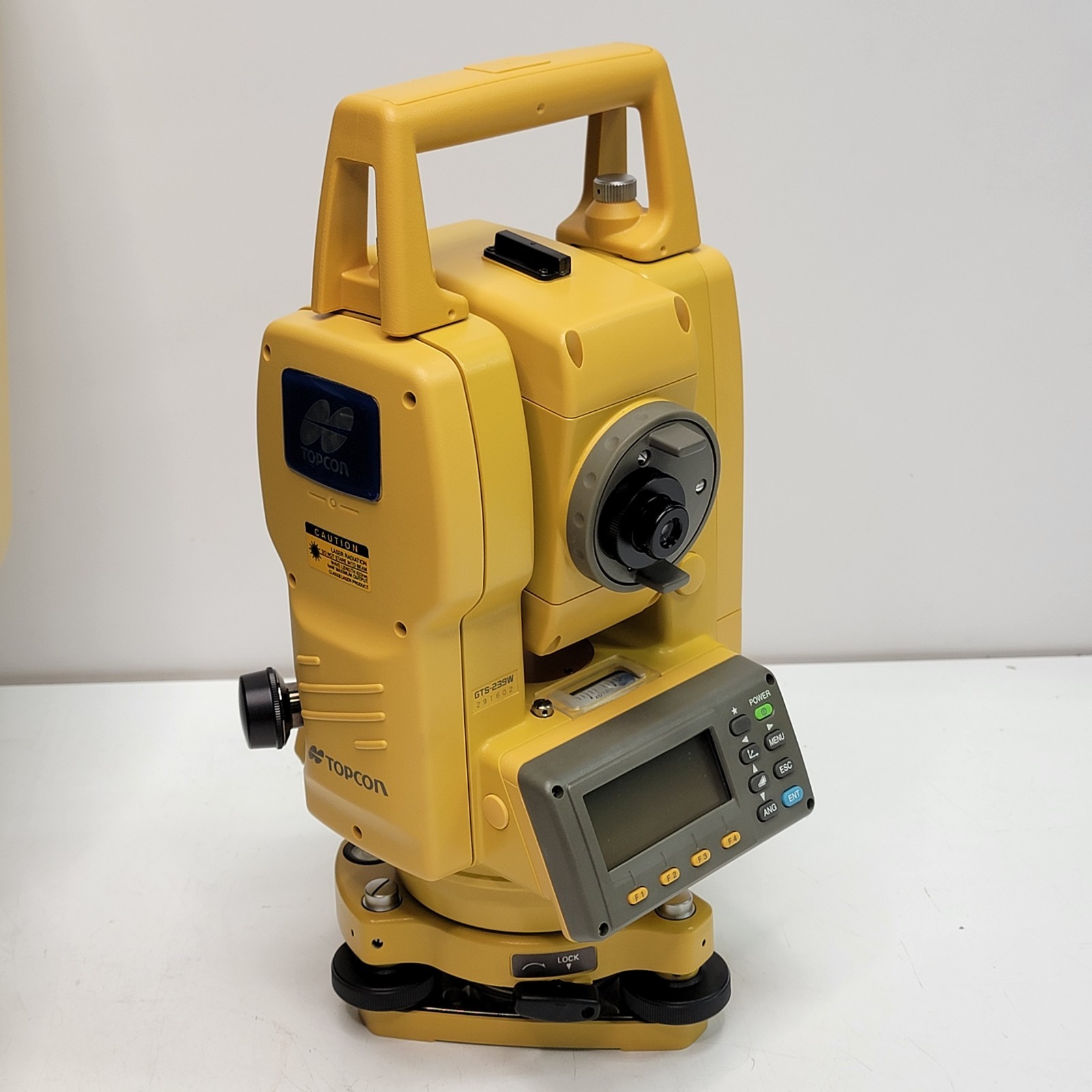 BARELY USED – EXCELLENT – Topcon GTS-239W Total Station w/Case Battery & Charger