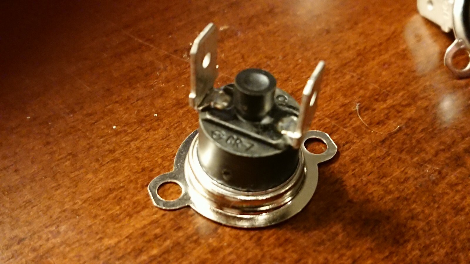 qty (2) Cantherm CR71 snap action Thermal Switches 90C 194F N.C, manual reset