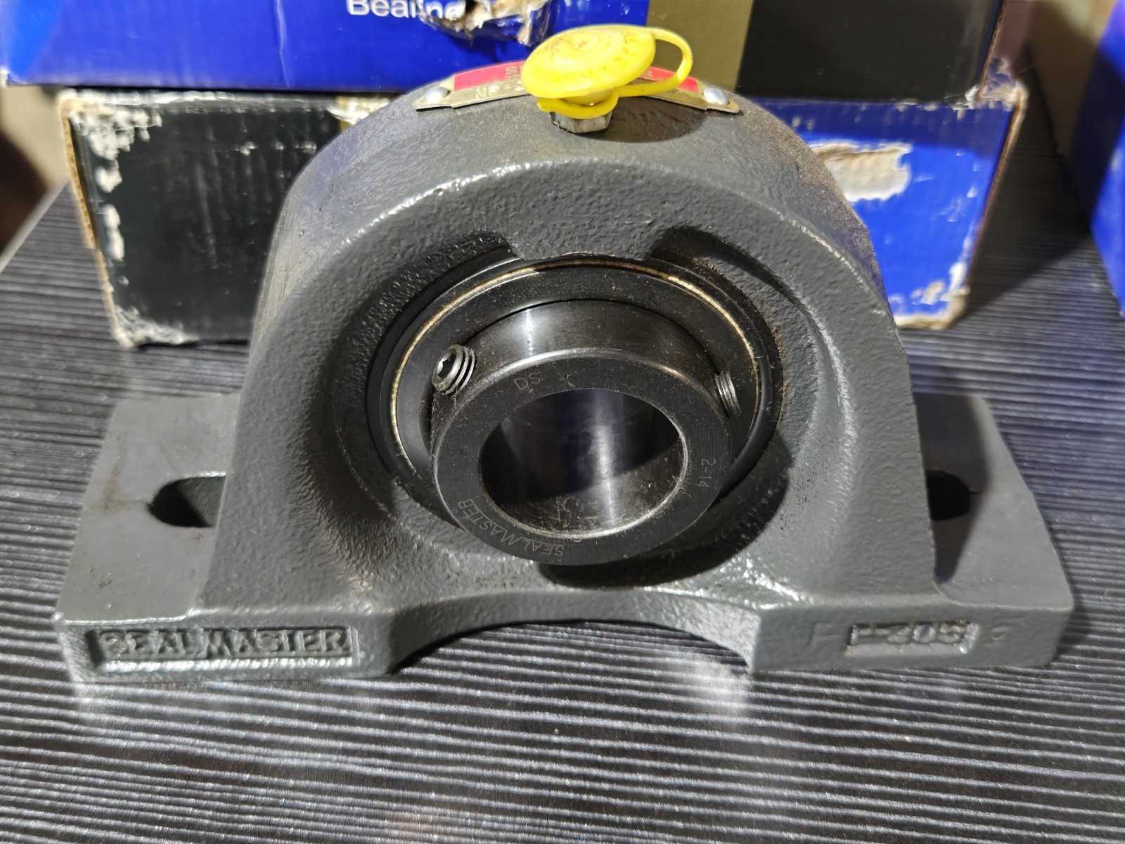 Sealmaster MP-20 Pillow Block Bearing 1-1/4″ Bore Gold Line Set Screw NEW…