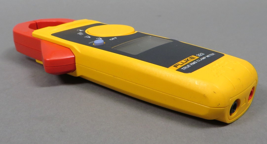 Fluke 116/323 KIT HVAC Compact Multimeter & Clamp Meter Combo Kit