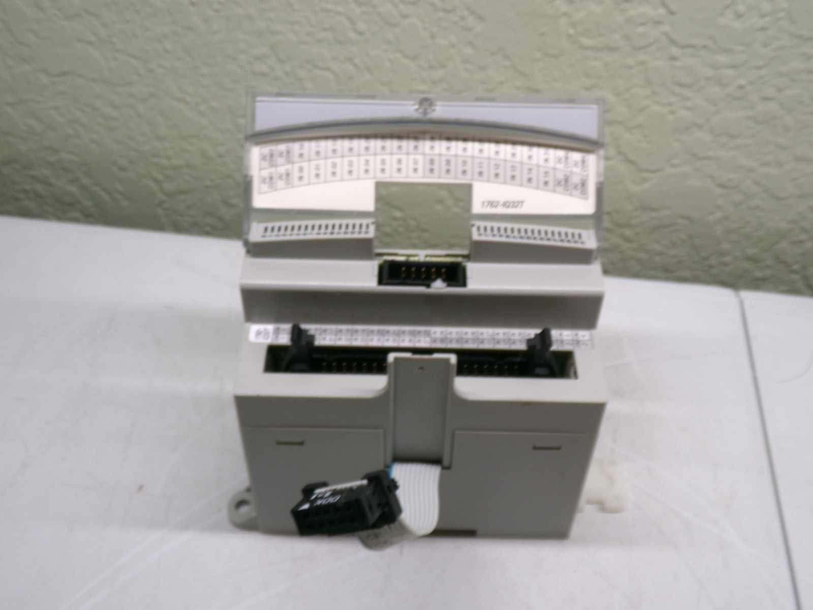 ALLEN-BRADLEY 1762-IQ32T MICROLOGIX 24VDC 32pt INPUT MODULE