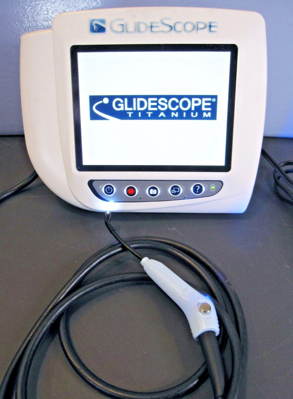 Verathon AVL Titanium GlideScope Video Laryngoscope Monitor w/ 1-2 Baton TESTED
