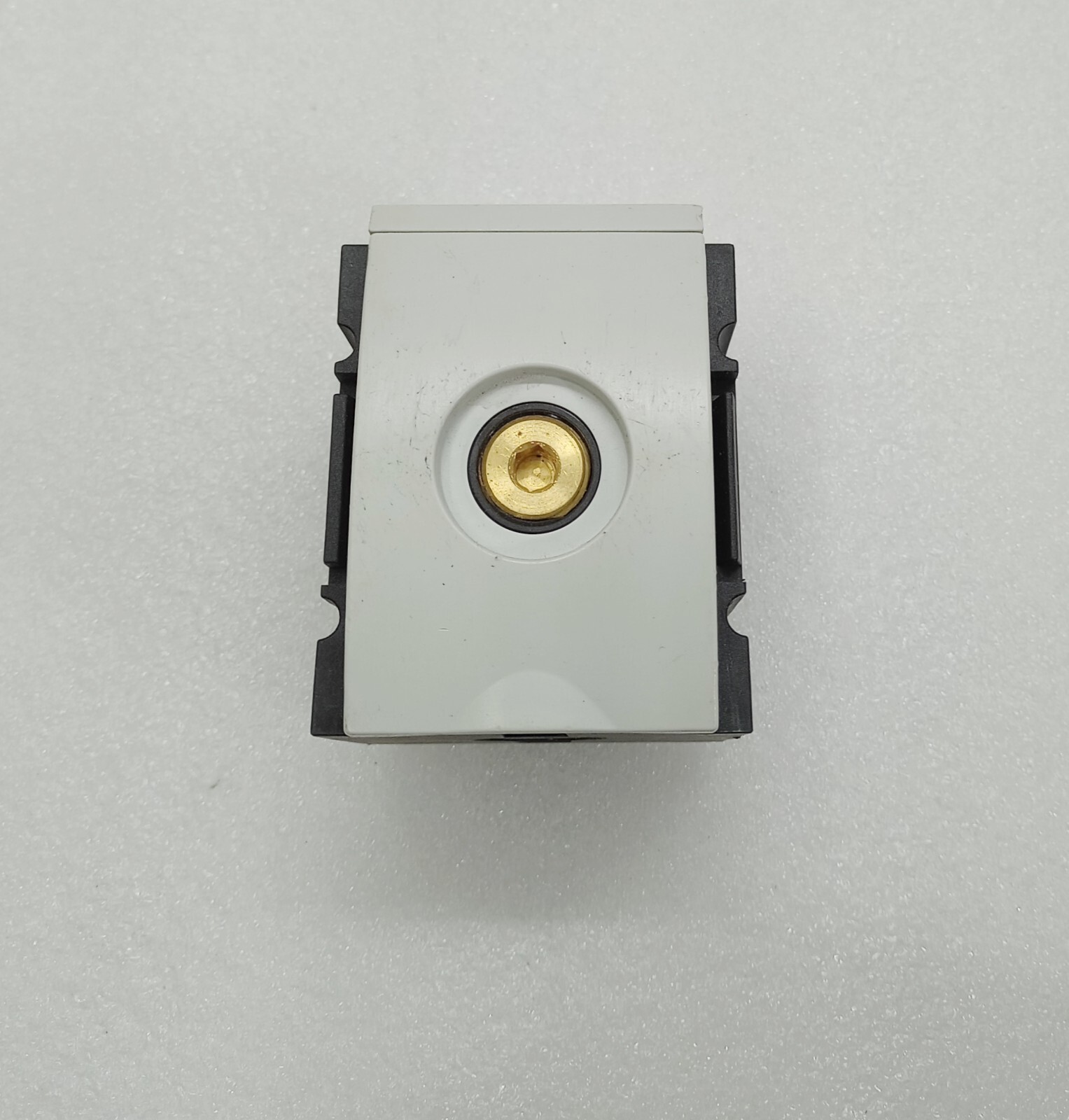 AVENTICS R412007251 Distributor Series AS3-DIS-6012-NC3 FD 557 Tmax 50°C 122°F