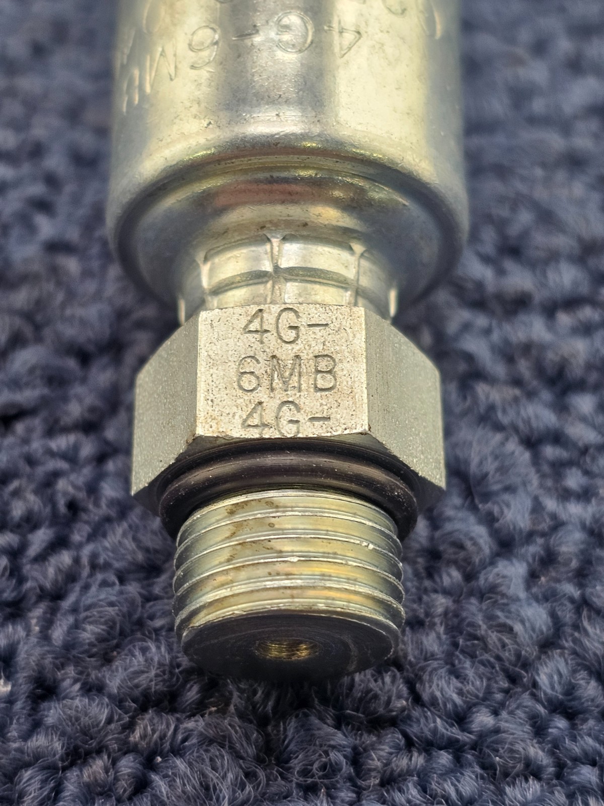 (QTY 2) Gates G25120-0406 MegaCrimp 1/4″ x 2.05″ Male O-Ring Boss Coupling