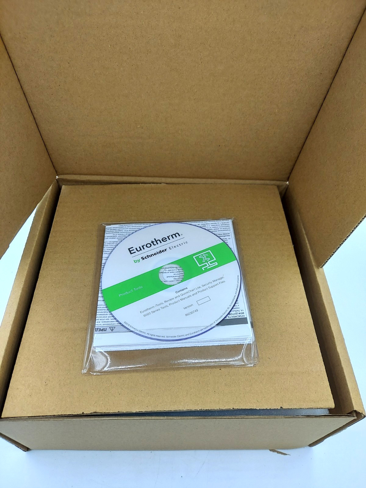 EUROTHERM EPACK-1PH /50A/500V/XXX/V2 POWER CONTROLLER Schneider *NEW AND SEALED*