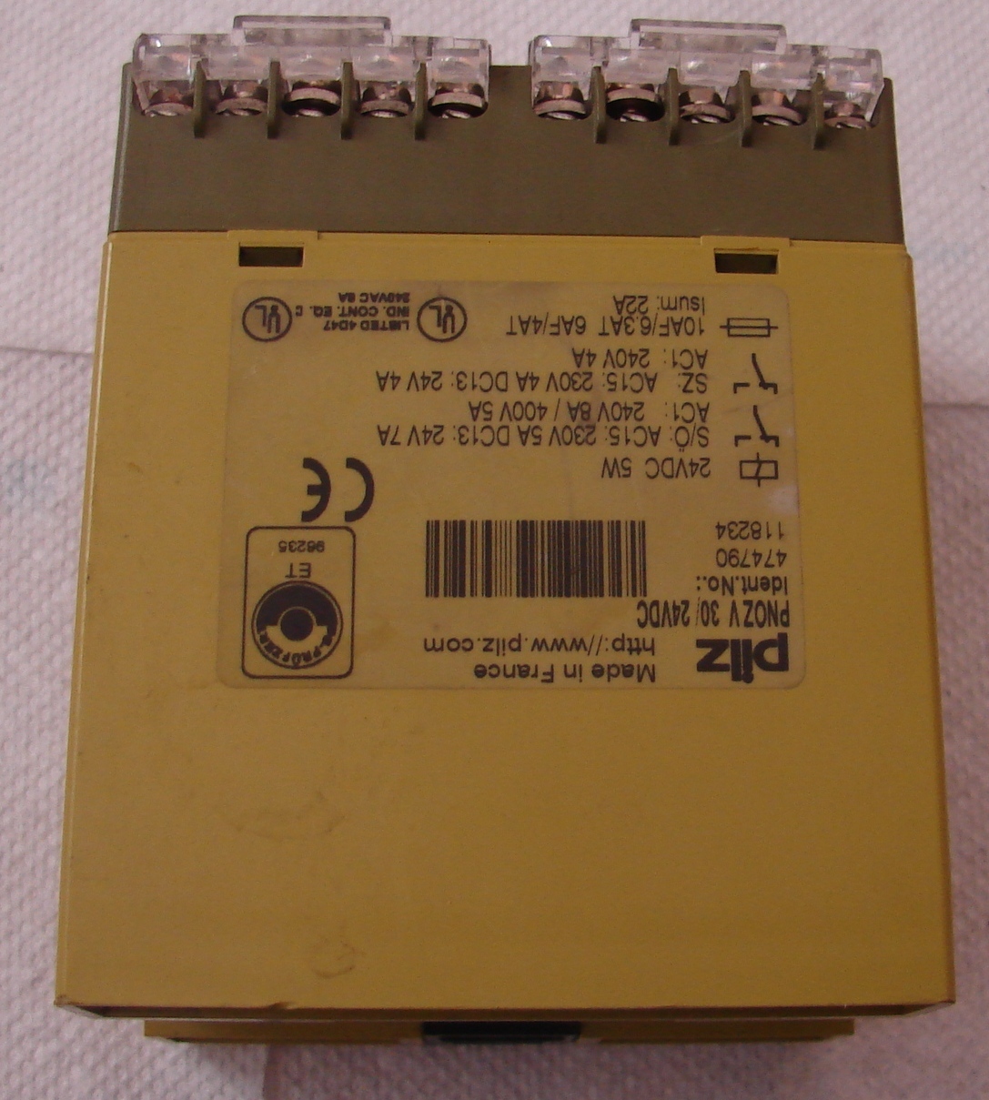 PILZ PNOZV 30/24VDC 474790 Safety relay