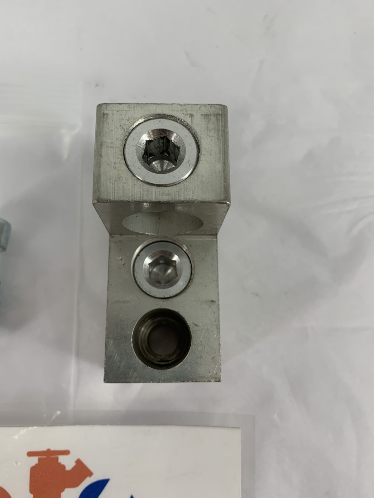 ABB 3150A1801 Aluminum Mechanical Lug Connector 2/0-500kmcil AL7Cu 9781 800A