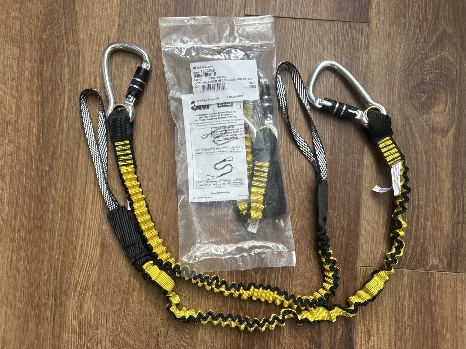 3M TOOL LANYARD 1500049 (X 3) PERFECT COND. 1 IS IN ORIG. BAG 2 IN OPEN BOX .