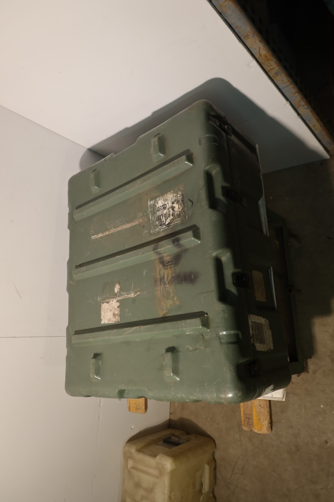 Hardigg Pelican Single Lid Hard Case AL3428-1004 Expedition Duty 37x31x16