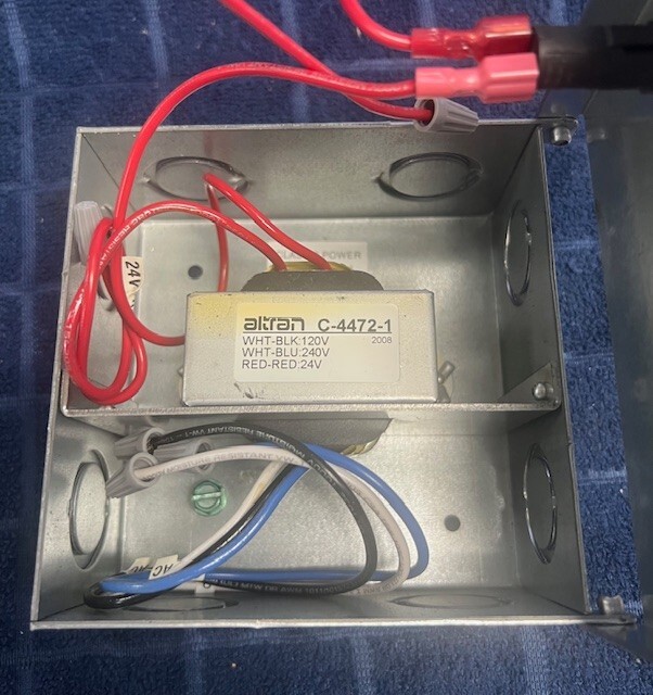 S-300045 AC MAINS, 120VAC-240VAC, 50-60HZ, 24VAC ENCLOSED TRANSFORMER