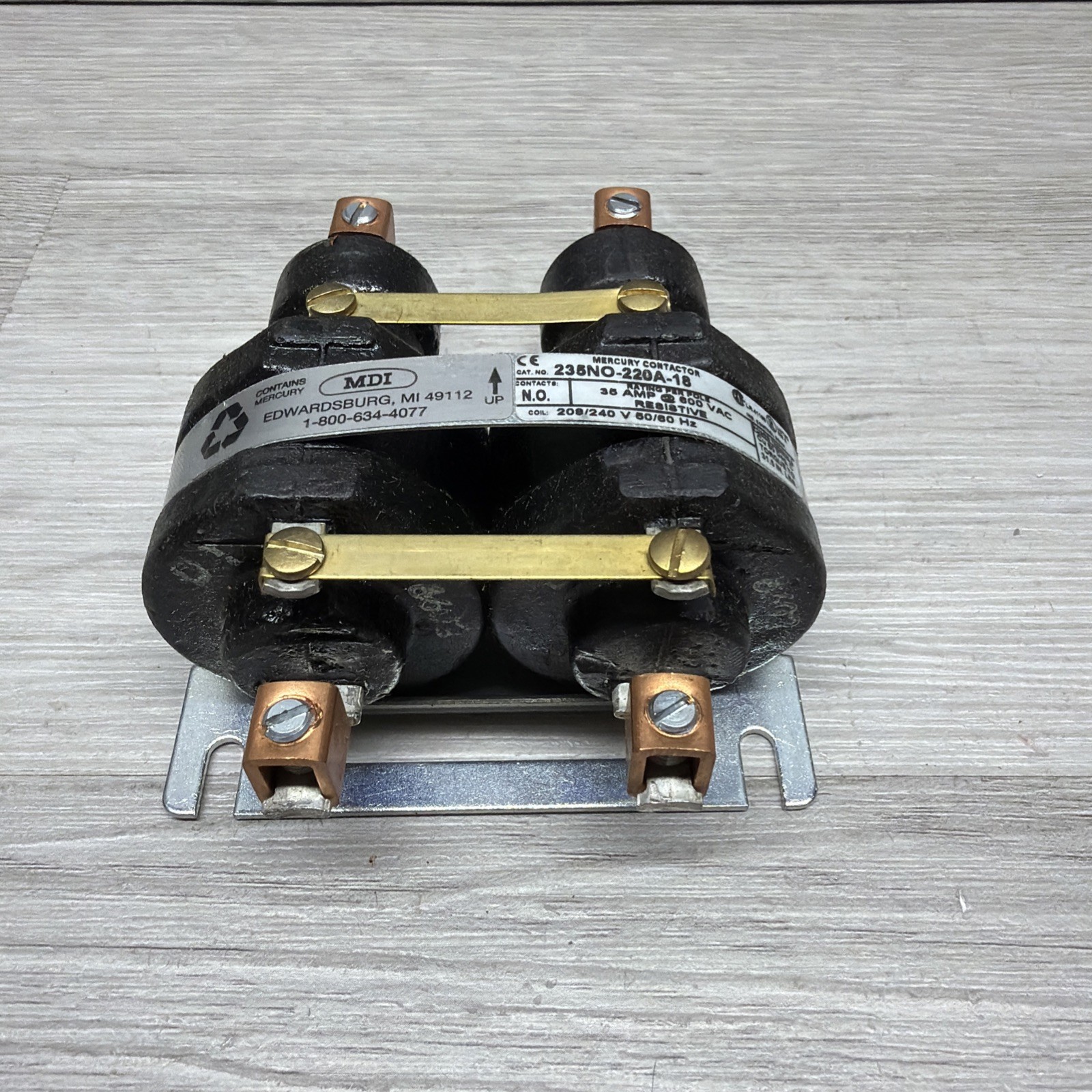 MDI 235NO-220A-18 Mercury Contactor, 2-Pole 35 Amp @ 600V, 208/240VAC Coil