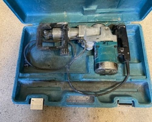 Used Makita- HR500 demolition hammer