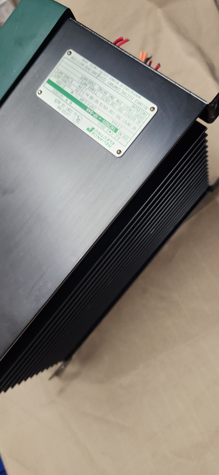 Reliance Electric 1AC2002U A-C V*S Drive 2HP 200/230V 1PH 15.5AMP/ 3PH 9.2AMP