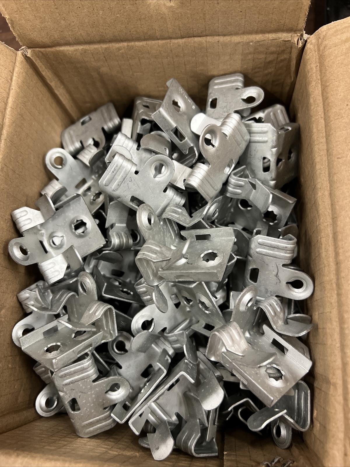 M58, BU-5-8 Hammer on Beam Clamp for 5/16″-1/2″ Flange Bottom Mount, QTY 100