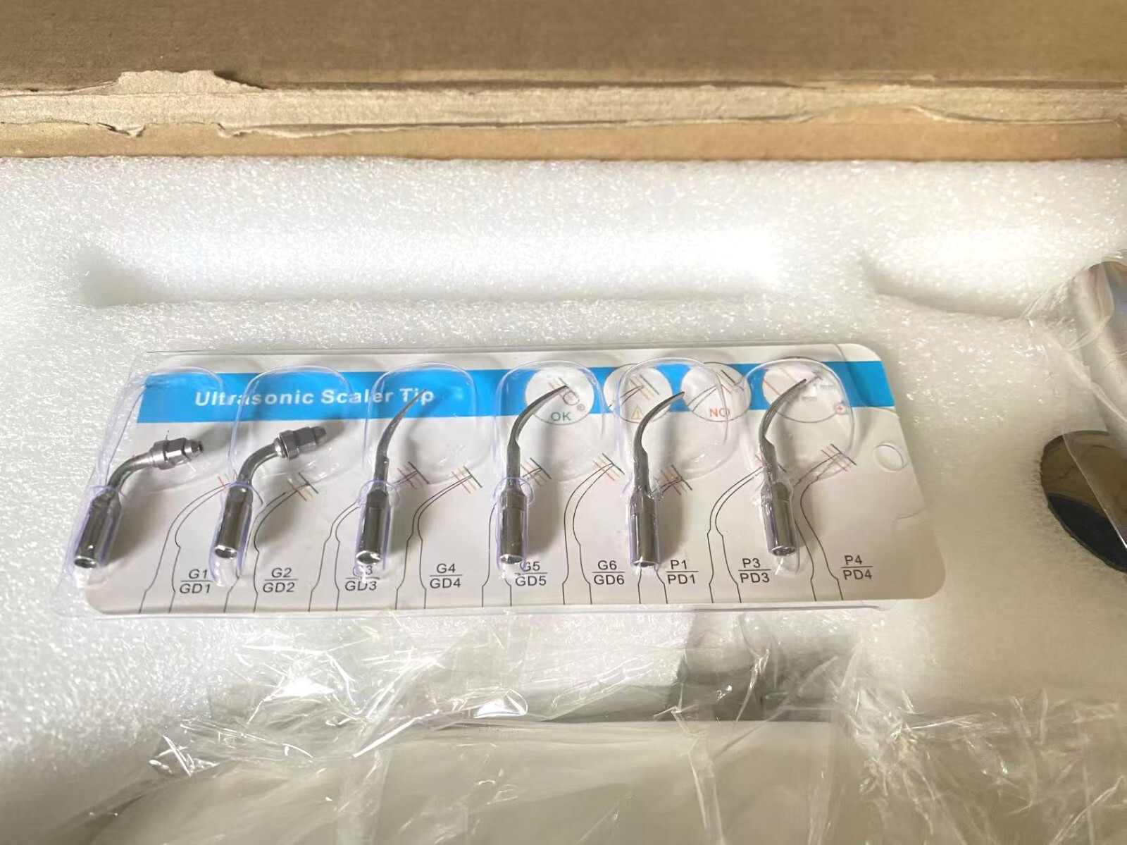 Denshine Ultrasonic Scaler YS-CS-A(V1) with LED Handpiece+6 Tips