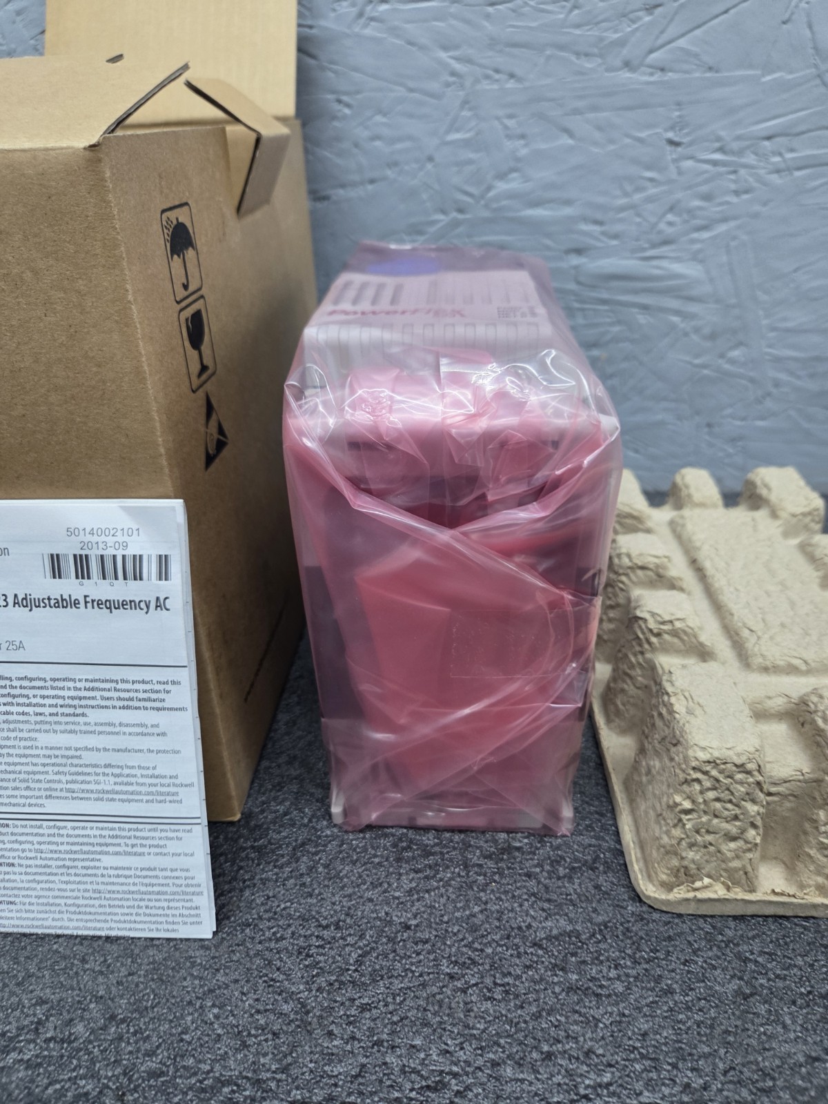 Allen-Bradley PowerFlex 523 25A-D010N104, 480V, 5HP, 3PH, Ser A, NOS AC Drive