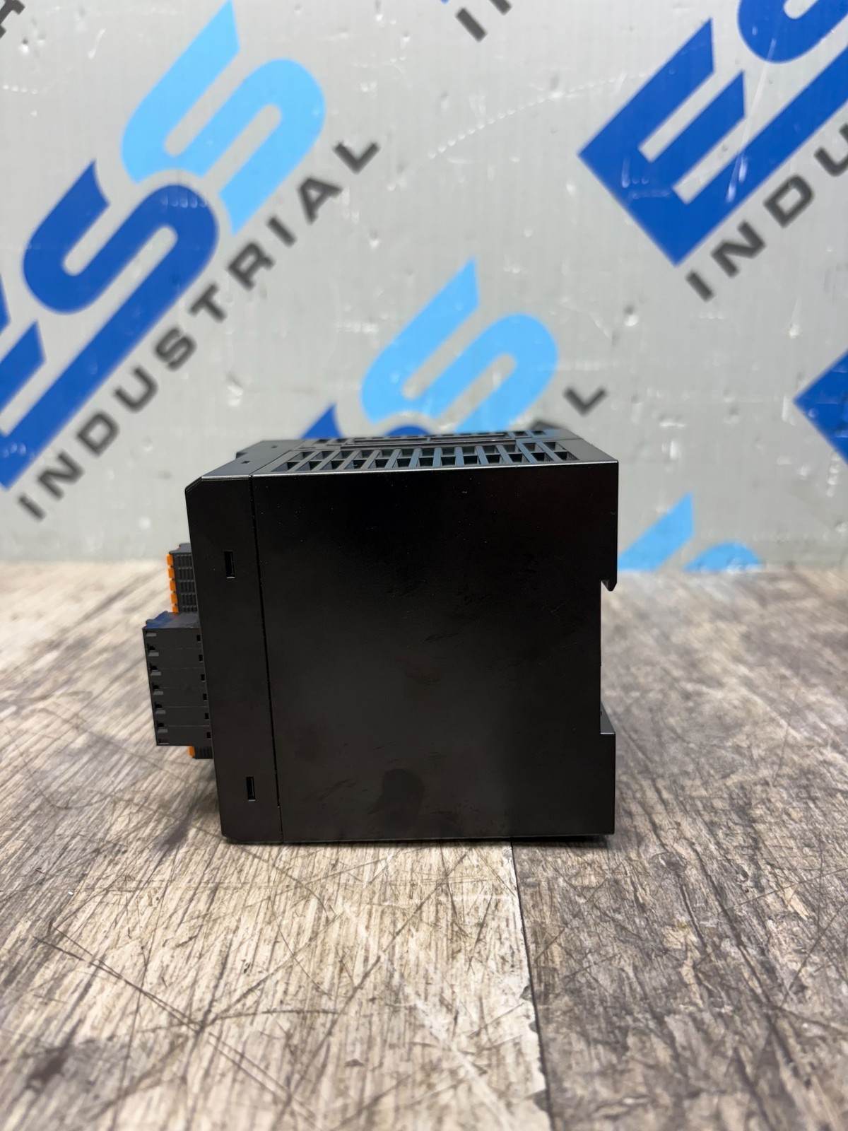 KEYENCE GC-1000R SAFETY CONTROLLER PLC 24V DC