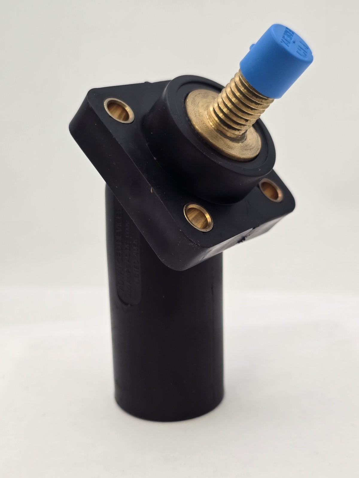 Pass & Seymour PS45MRSBBK 45 Deg Male Panel Mount 1-1/8″ Threaded 400A 600V
