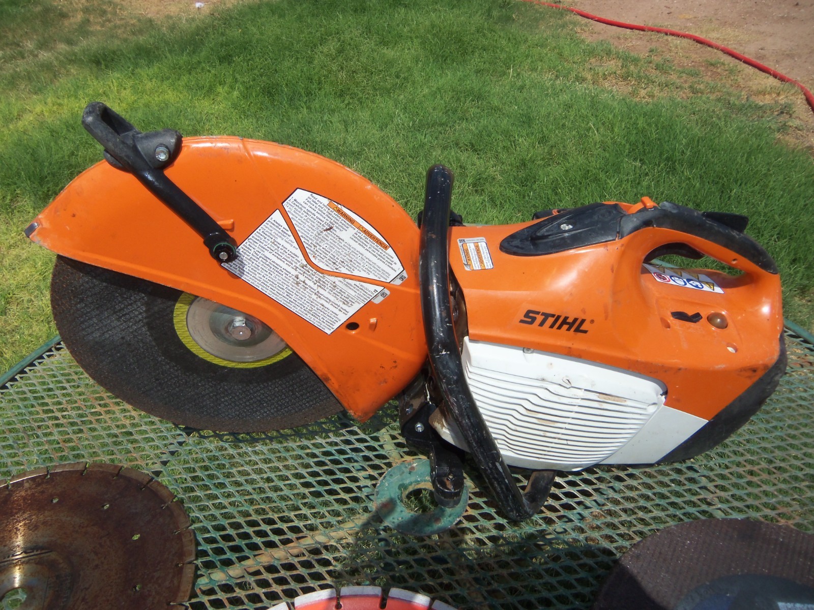 STIHL TS420 – 14in Gas Handheld Cut-Off Saw – Orange – 4 Blades – free ship