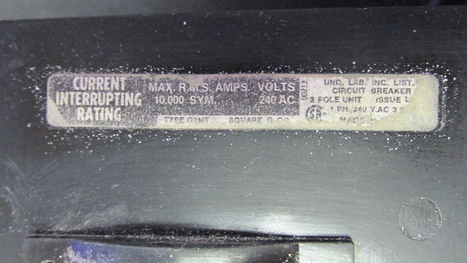 Square D Q2M 2200 MT 200 amp main breaker 240v Used,.. K-11