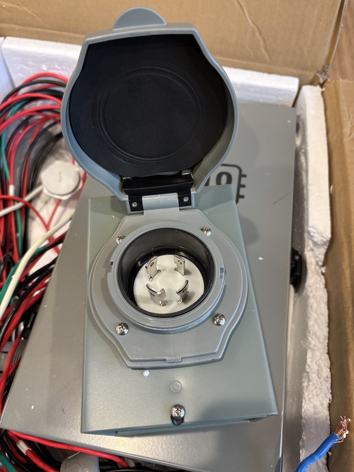 VEVOR Manual Transfer Switch, 30-Amp 6-Circuit, Generator Transfer Switch