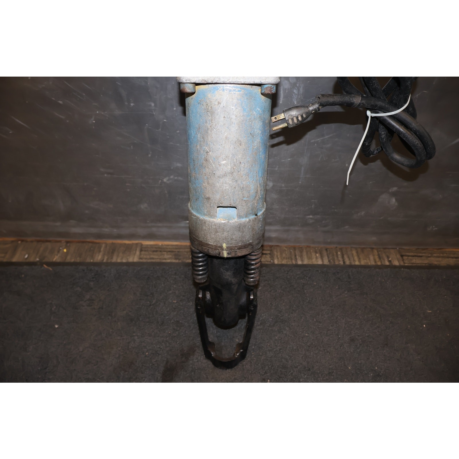 Bosch 11304 (0611304034) Electric Corded Breaker / Demolition Hammer