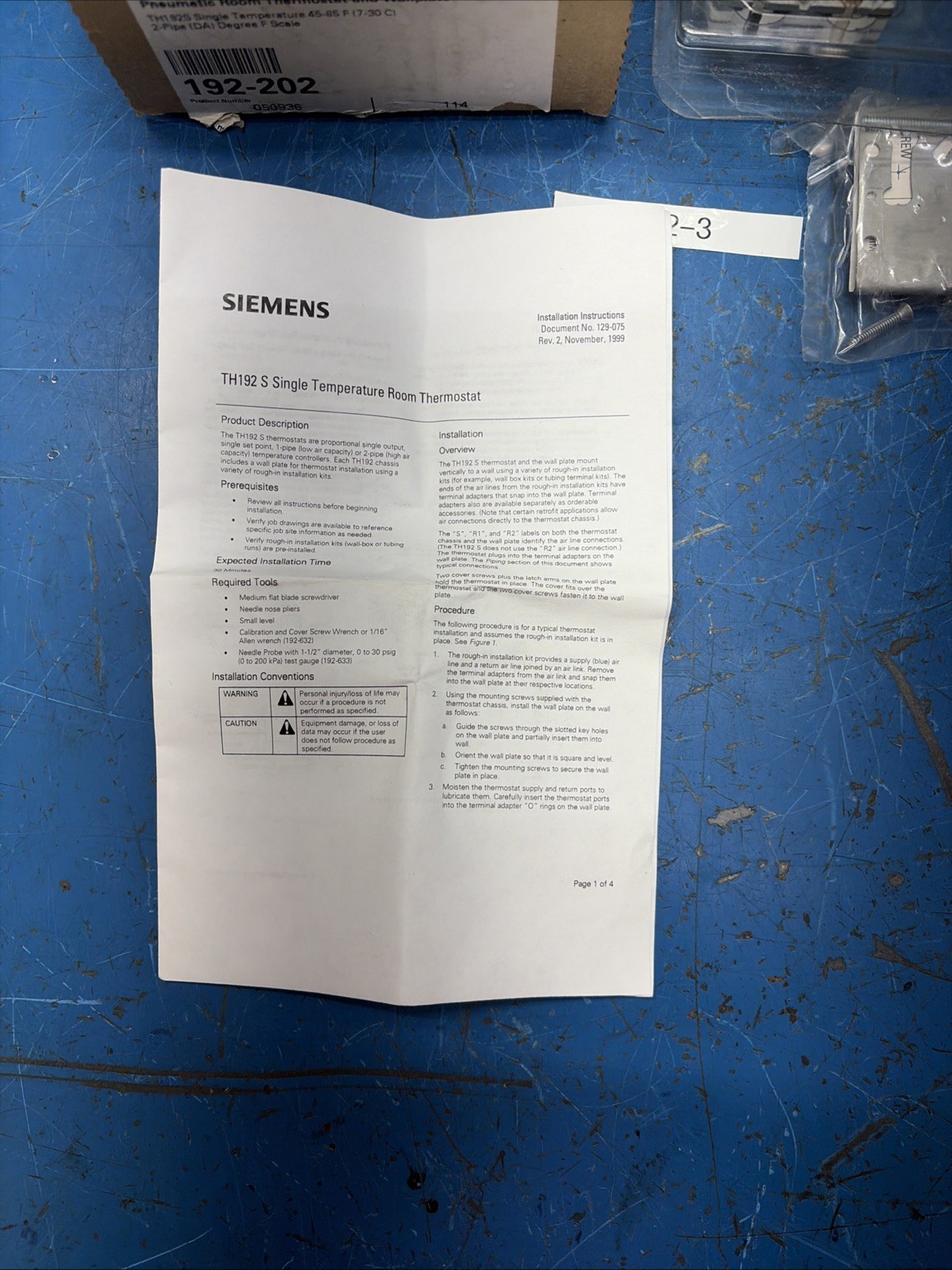 Siemens Pneumatic Mechanical Room Thermostat 192-202 Analog Wall-Mounted