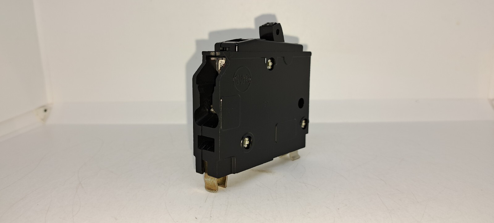 SQUARE D QO120 1 Pole 20 Amp 120/240V Circuit Breaker