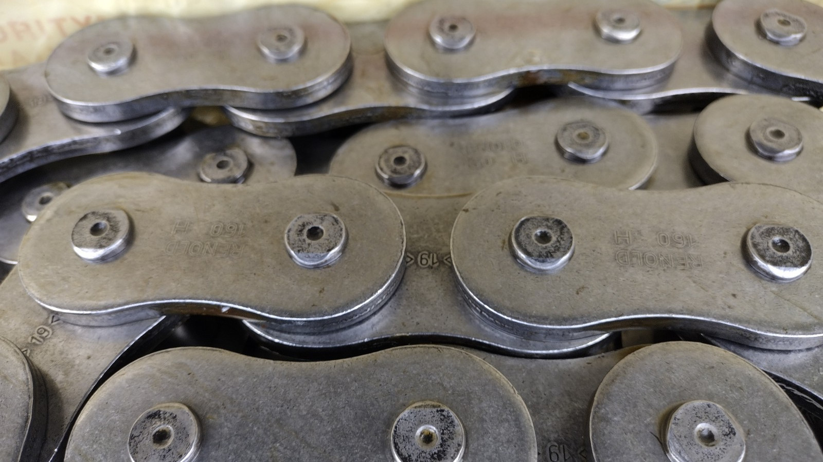Renold 160H1X10FT 160H 10FT Riveted Roller Chain Made in Germany Retail $2,110