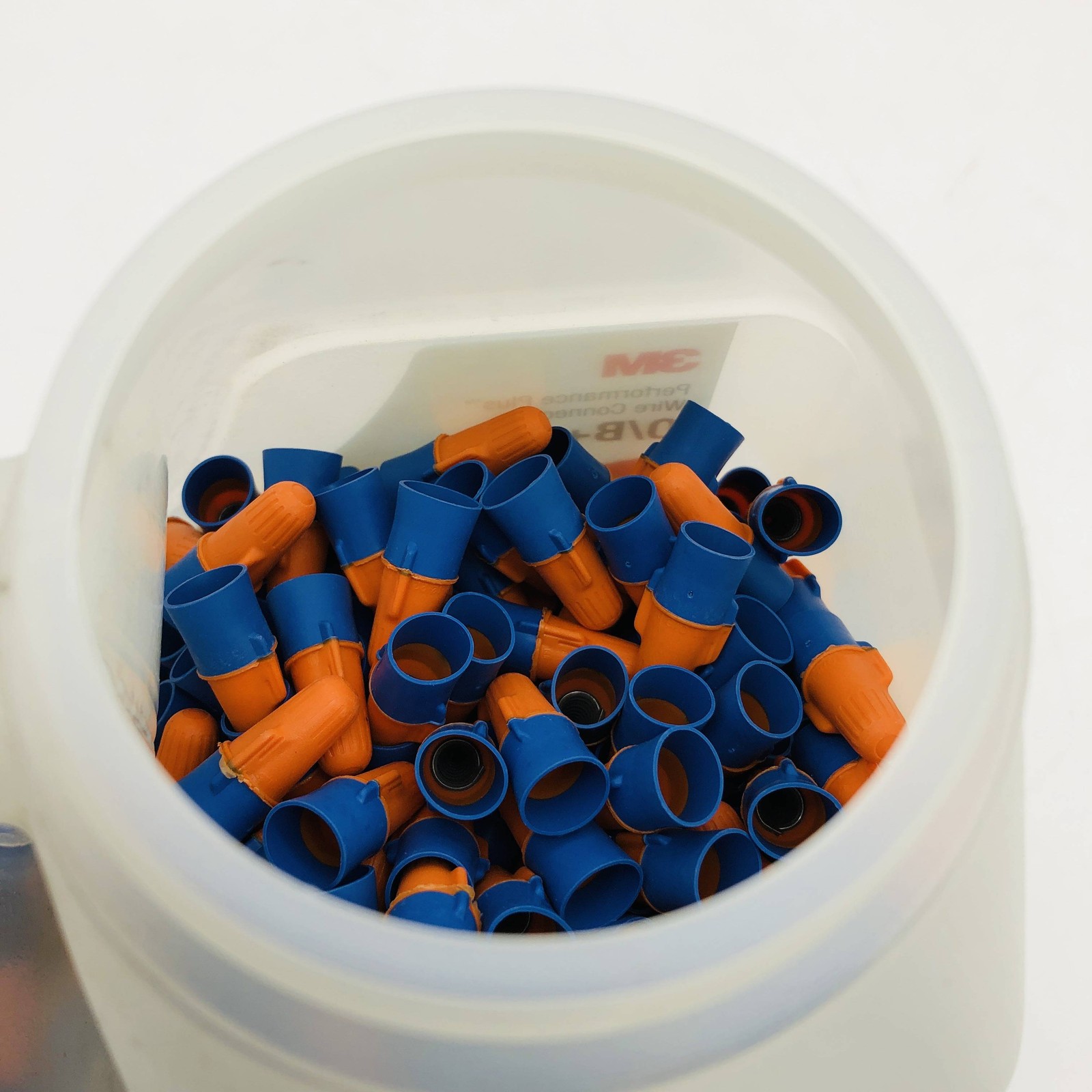 3M 7000133222 Performance Plus O/B+ Wire Connectors Orange/Blue 500/Jug
