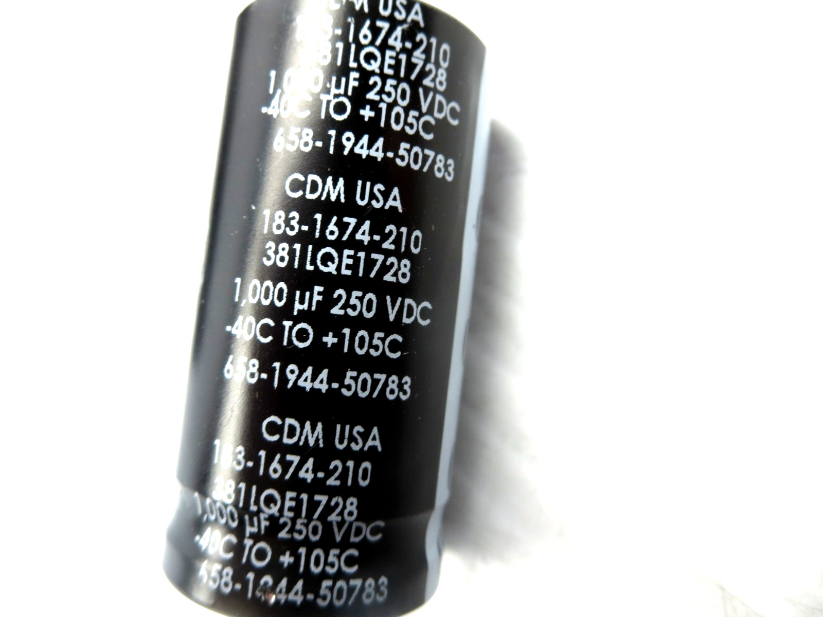 CDM USA 381LQE1728 Capacitor 1,000uf 250VDC +/-20% -40C To +105C Snap-In NEW