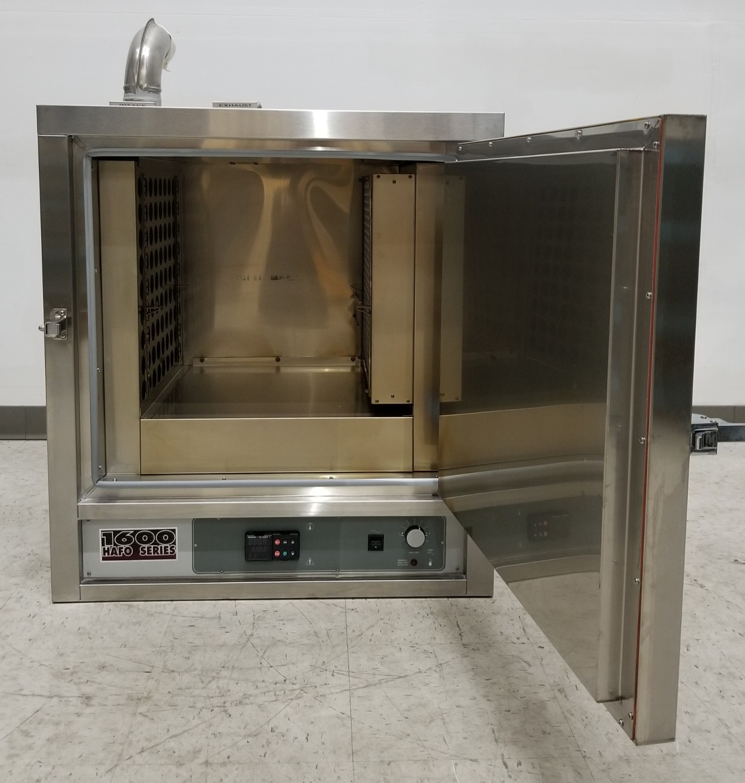 Used VWR 1601 High Performance Horizontal Air Flow Cleanroom Oven Tag #8