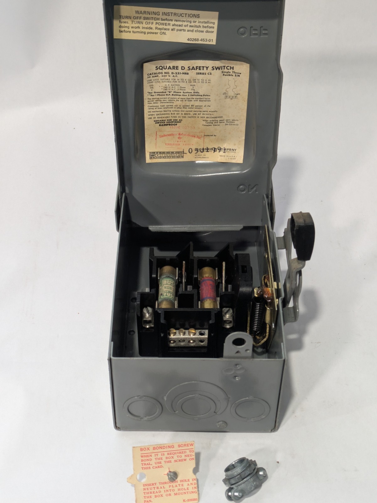 Vintage Square D D-221-NRB Safety Switch 30A 240V Series C2 Parts/Repair/Decor