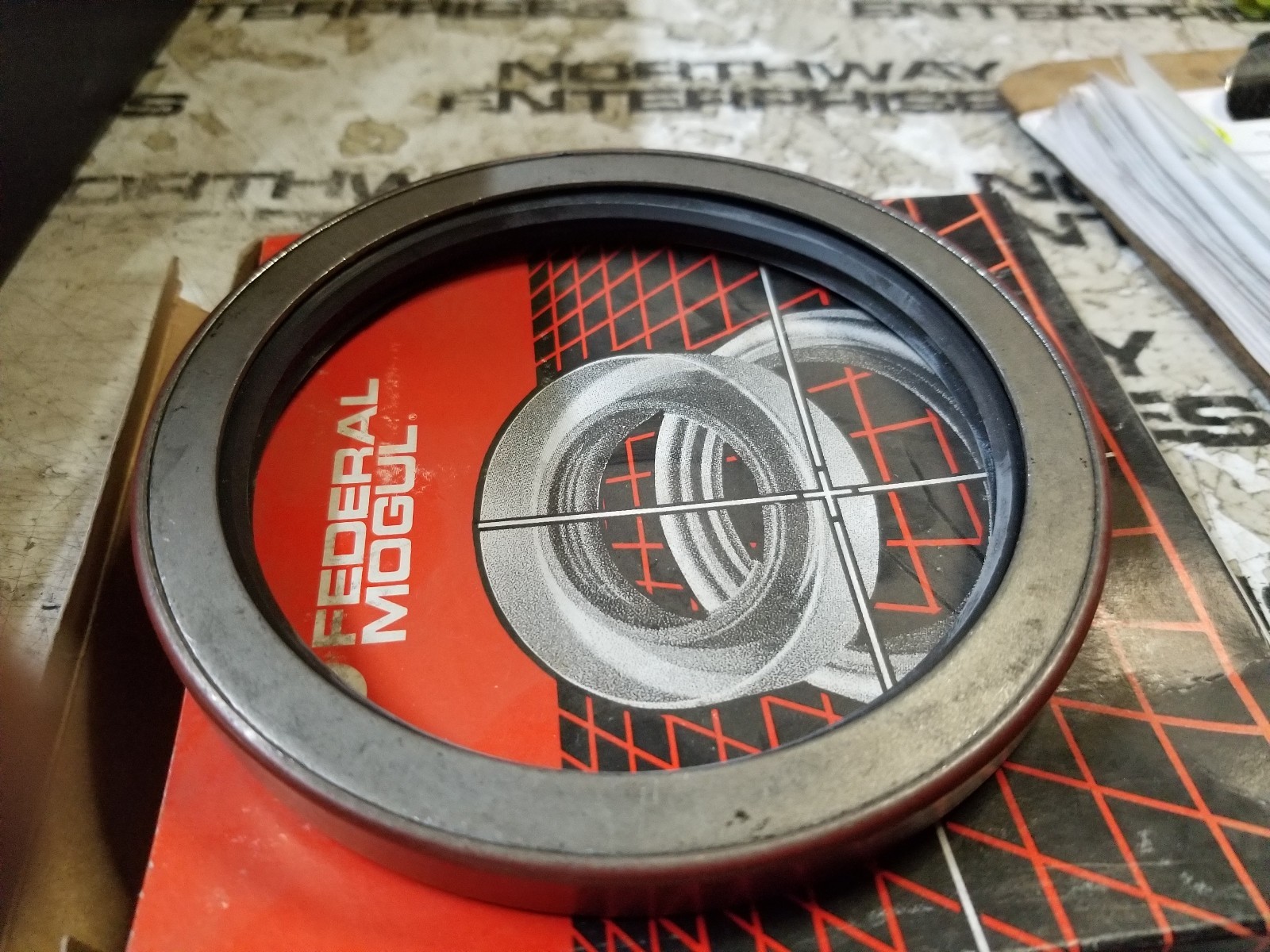 416556 FEDERAL SEAL 4.250 in Shaft Dia., 5.266 in OD, 0.500 in Overall Width