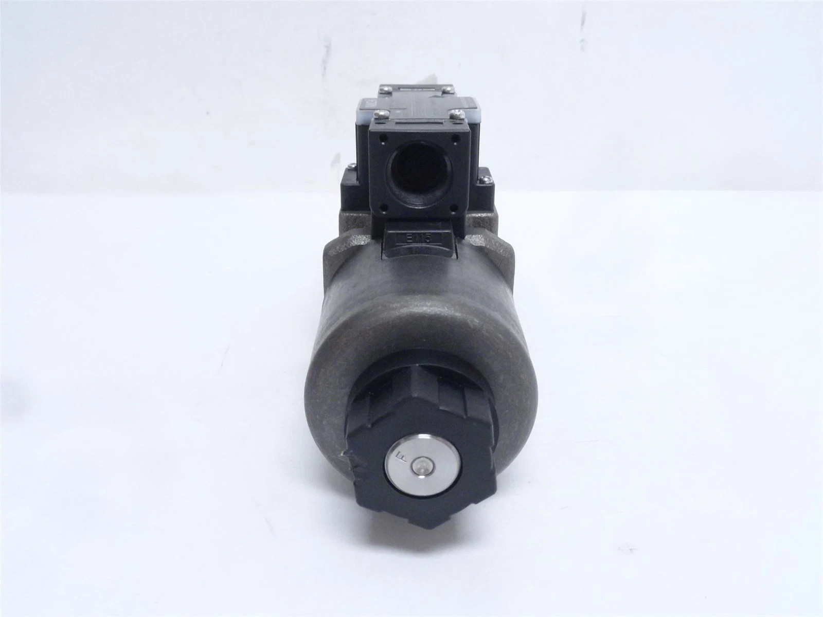 248834 New-No Box; Nachi SS-G03-C4-FR-E115-E22 Solenoid Valve 262034196 3625PSI