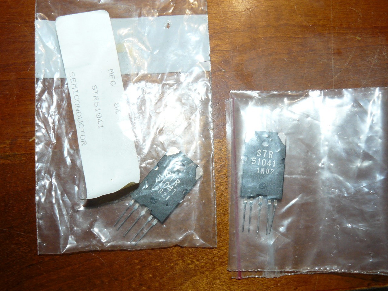 Small IC Integrated Circuit Lots, Use Drop Down Menus to select Type FREE SHIP