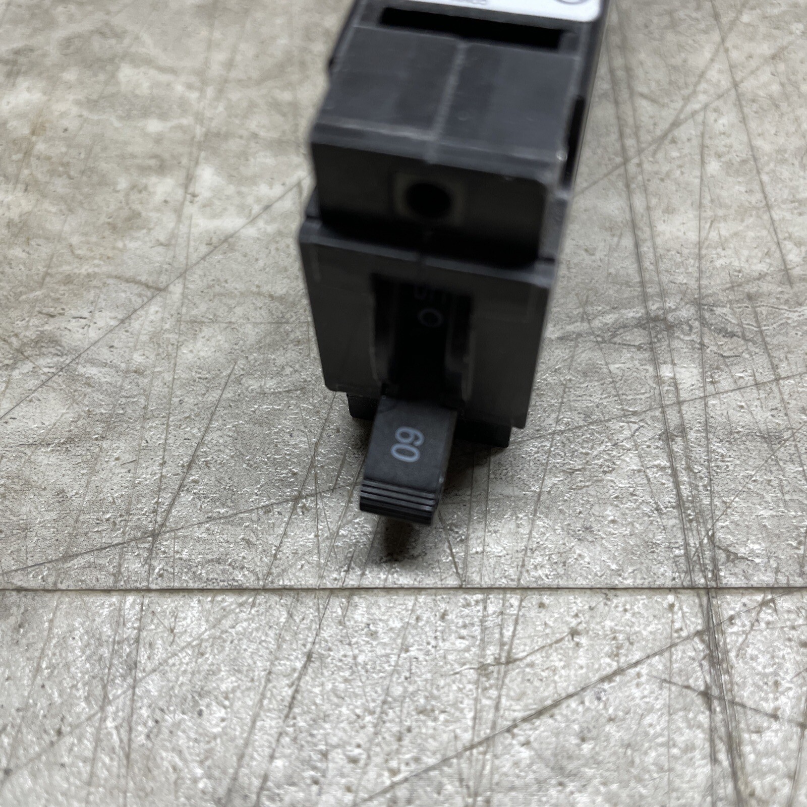 Airpax CERB1-1-52-60.0-DE-01-T Circuit Breaker, 60 Amp 80 VDC, New
