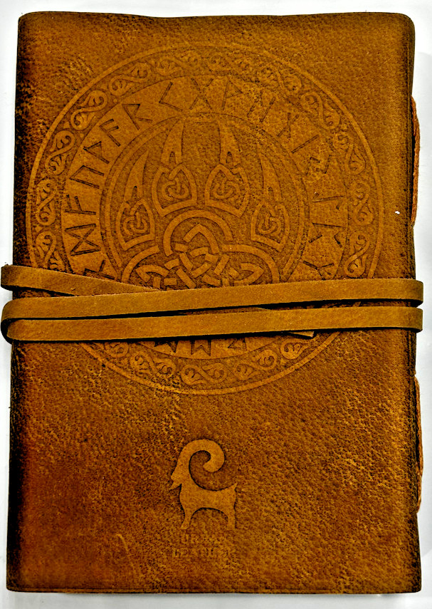 Handmade Genuine Leather Bound Journal Notebook Howling Wolf Matt Paper 110-Page