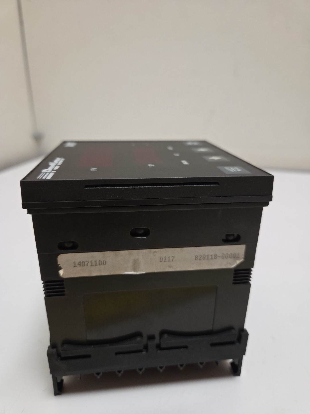 Partlow 1407/ 14071100 Temperature ProcessController 1/4 DIN Panel Mount