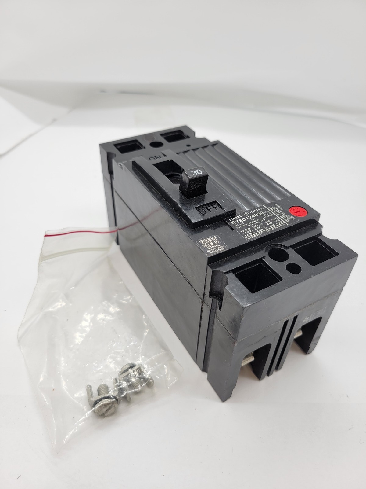 General Electric TED124030 Bolt-On Circuit Breaker 30A 2P 480V 14KA TED Black