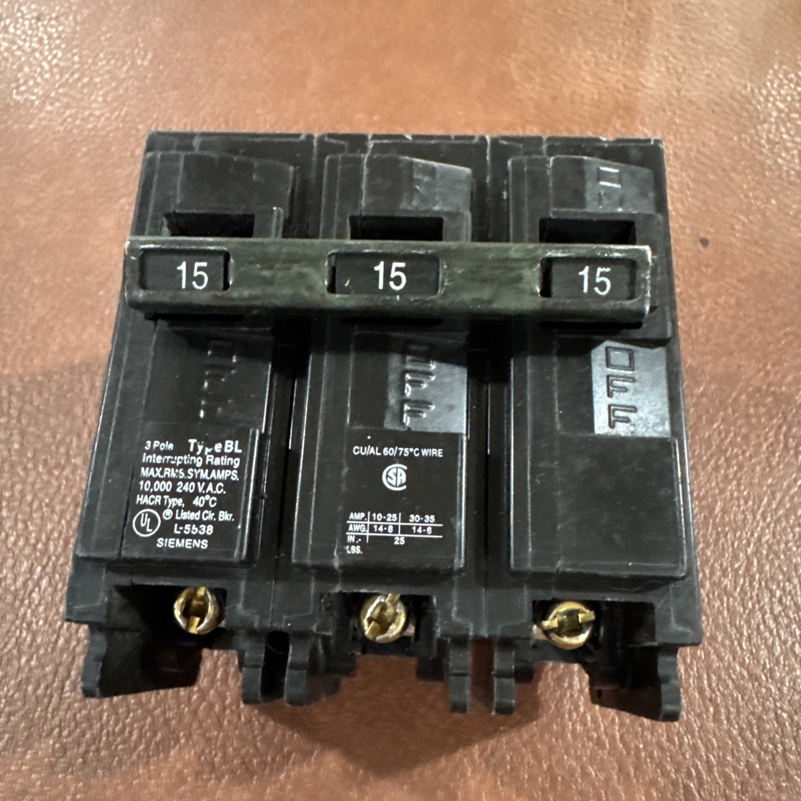 Siemens B315 3 Pole 15A 240V Bolt-on Circuit Breaker 15 Amp 3P