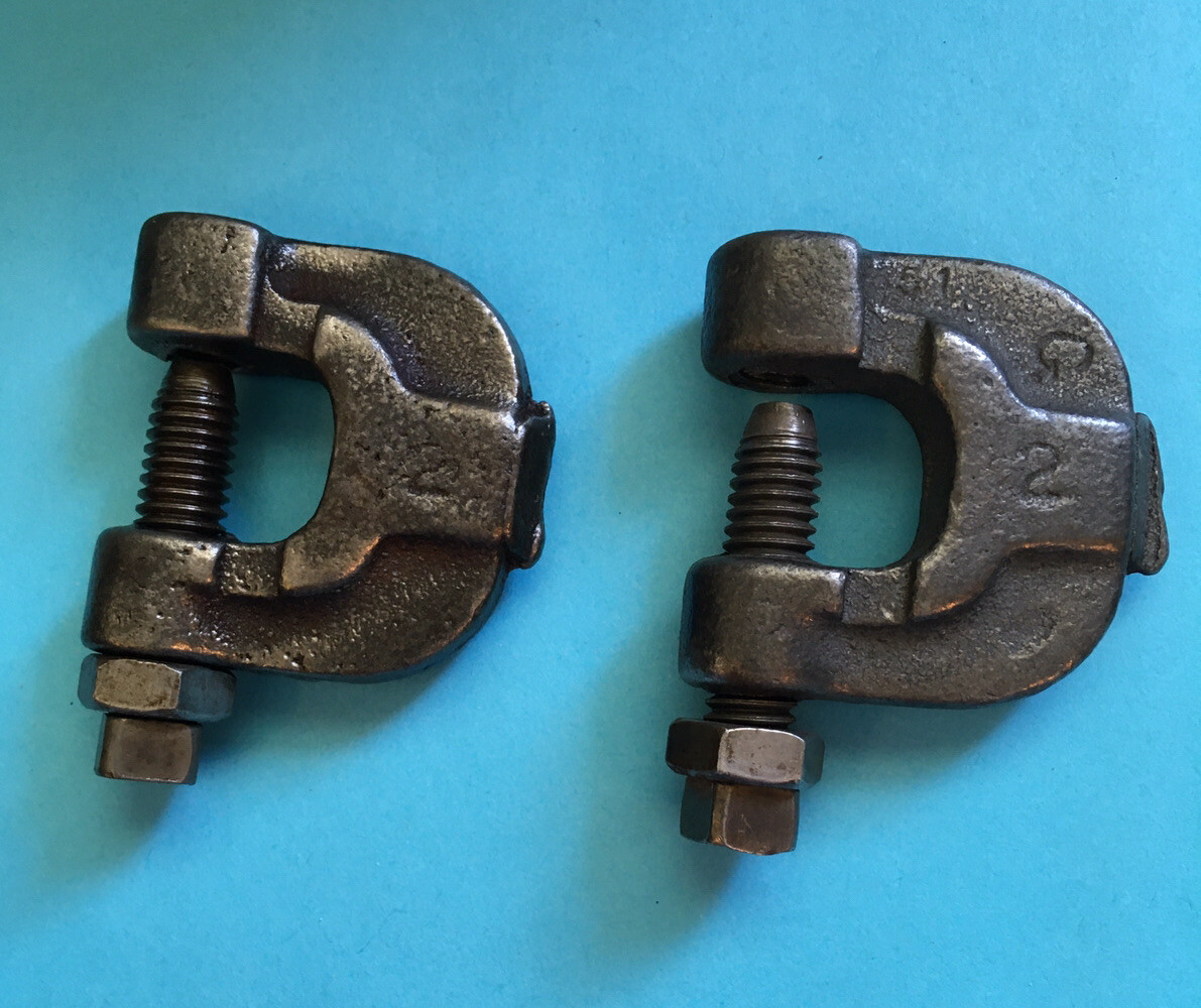 *PRE-OWNED* 3048T1-MCMASTER-HANGER C-CLAMP-3/8-3/4-3/8-5.10 (LOT OF 2)