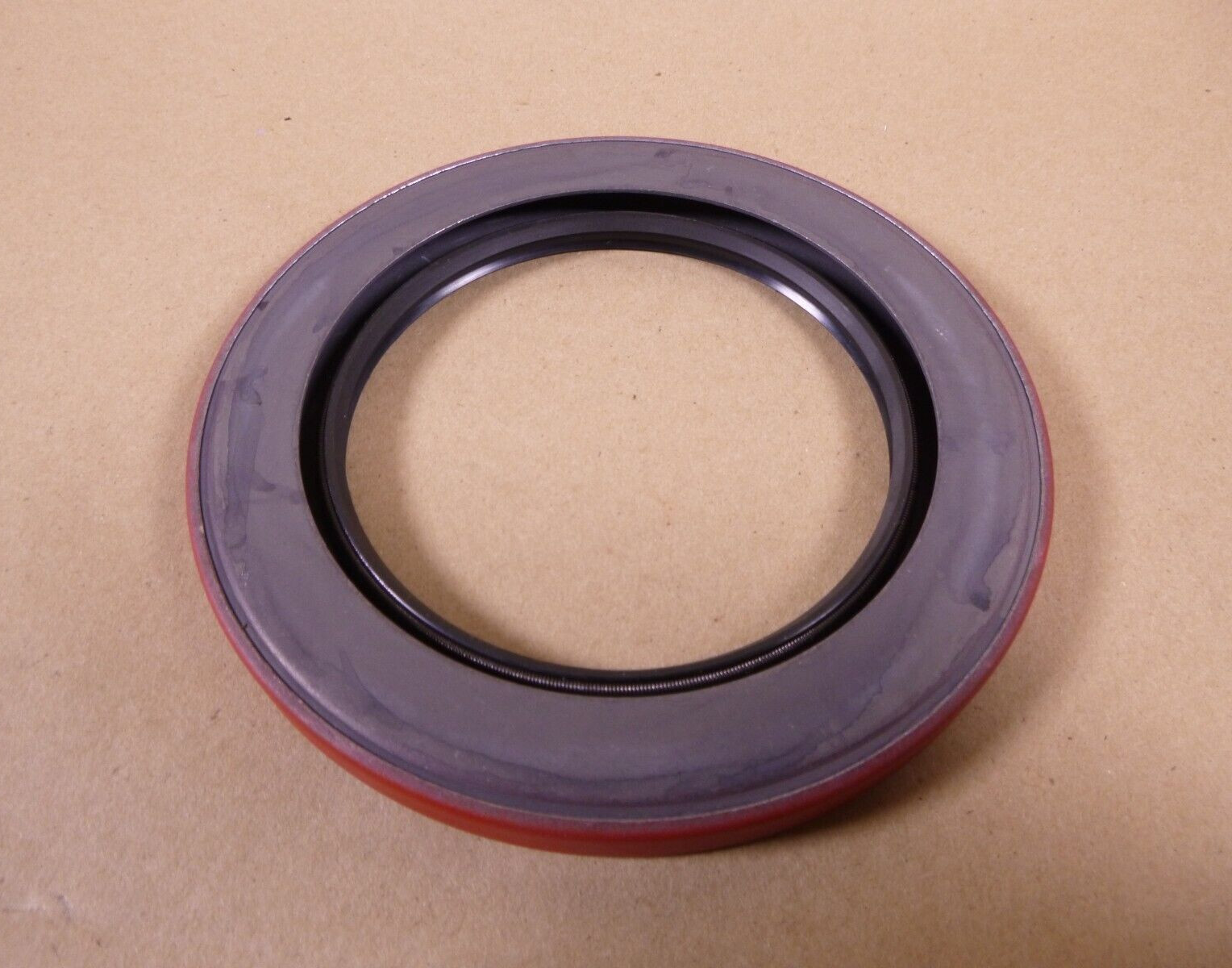National Oil Seal 417516, 4.187″ Shaft Dia., 6.250″ OD, 1/2″ Tall – Made in USA