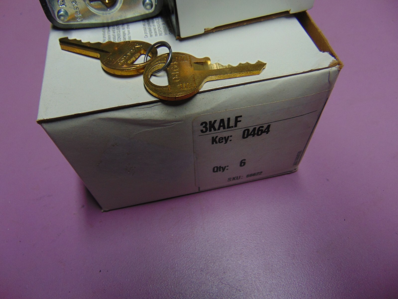 6 NEW MASTER 3KALF KEYED TO 0464 PADLOCK LOCKSMITH